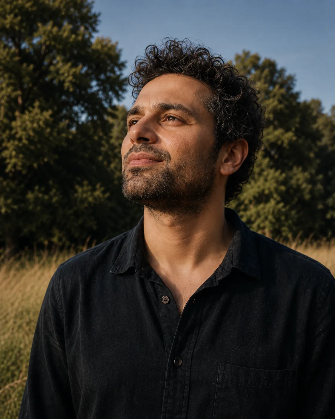 Rem Sari, professeur de chant et musicien à Bruxelles